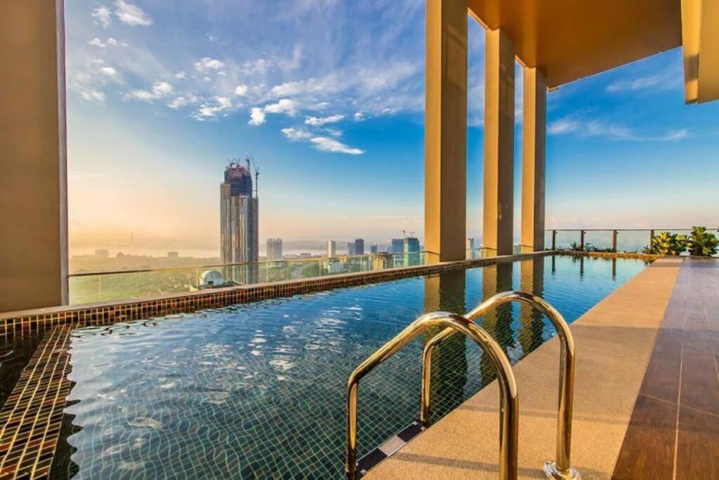 Apartment Sky88 Luxury2br Ksl/midvalley/cs By Our